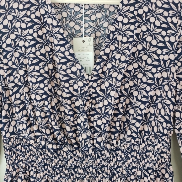 Boden Navy Floral Dress - Picture 4 of 6
